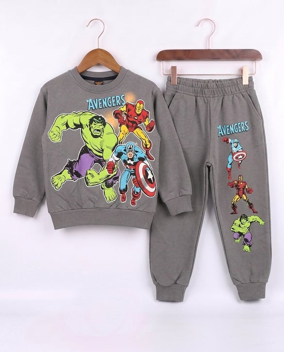 2408-11 The Avengers Baskılı İkili Erkek Takım GRİ