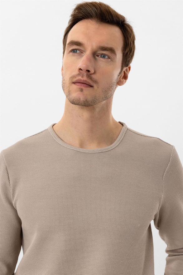 Bej Slim Armürlü O Yaka Triko