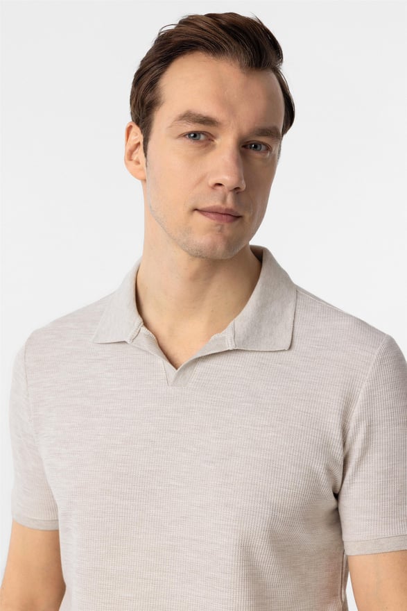 Bej Slim Armürlü Polo Yaka Tişört