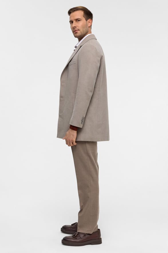 Bej Slim Desenli Sivri Yaka Kaban