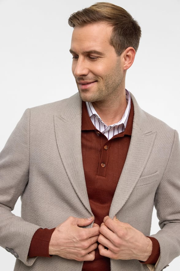 Bej Slim Desenli Sivri Yaka Kaban