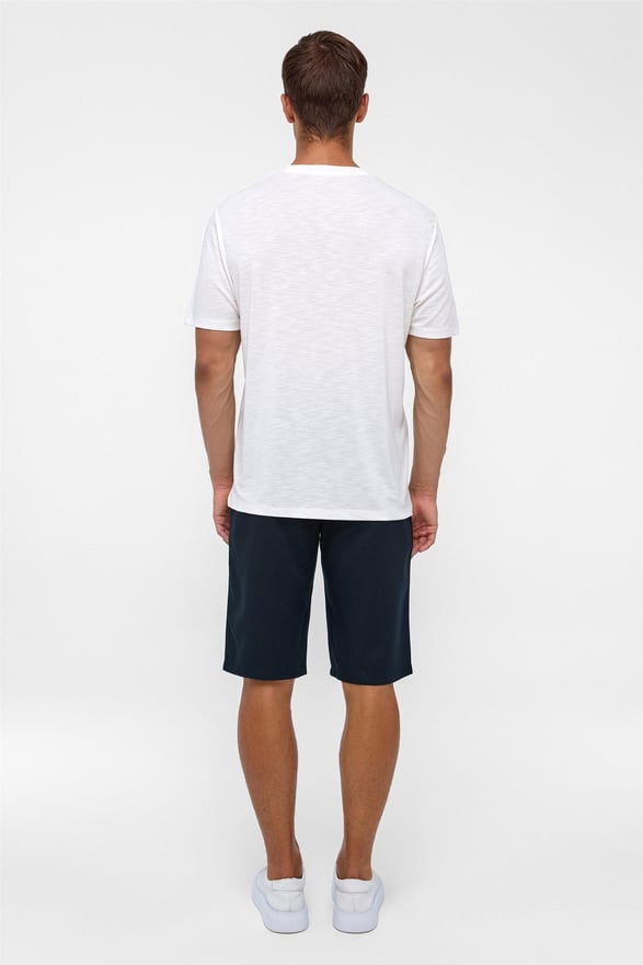 Beyaz Regular Armürlü Bisiklet Yaka Tişört