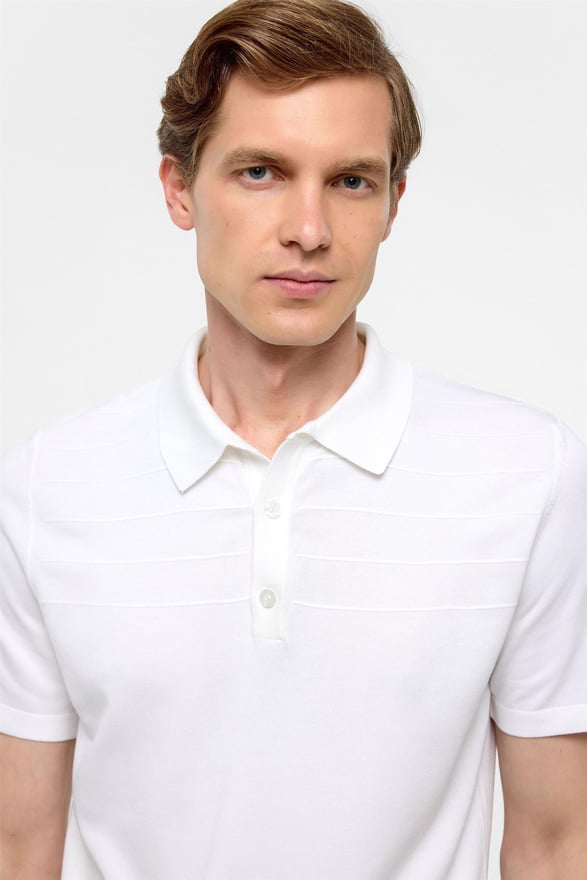 Beyaz Regular Düz Polo Yaka Triko