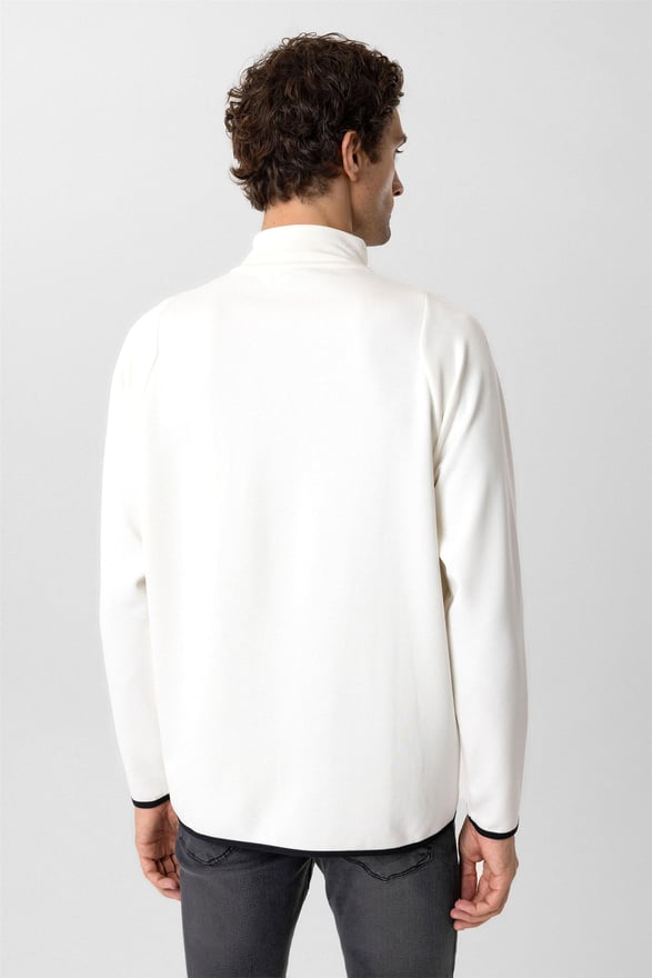 Beyaz Regular Düz Yarım Balıkçı Yaka Triko