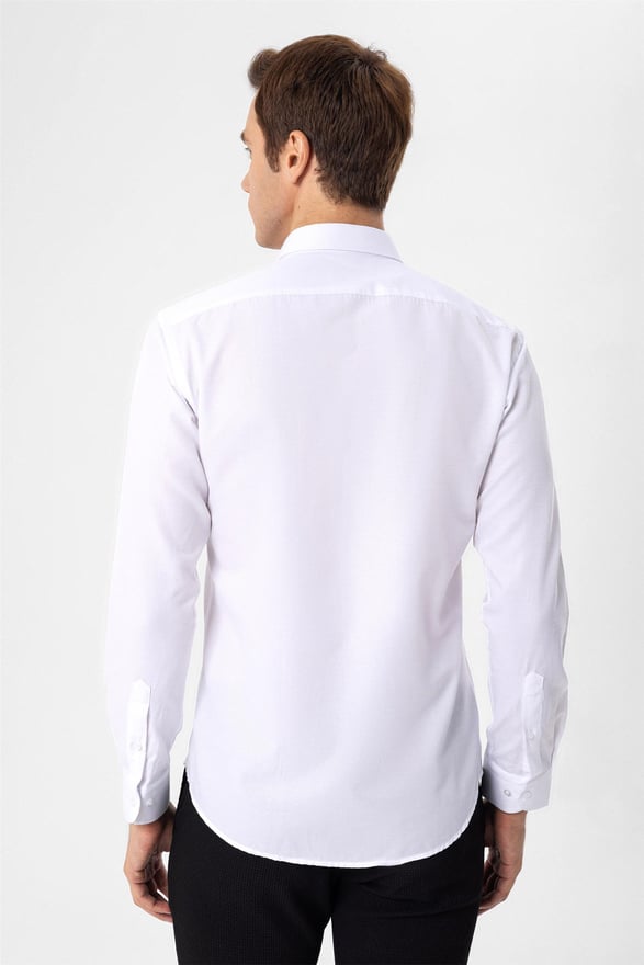 Beyaz Slim Armürlü Klasik Yaka Gömlek