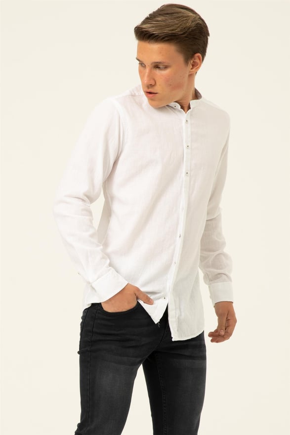 Beyaz Slim Düz Düğmeli Yaka  Gömlek