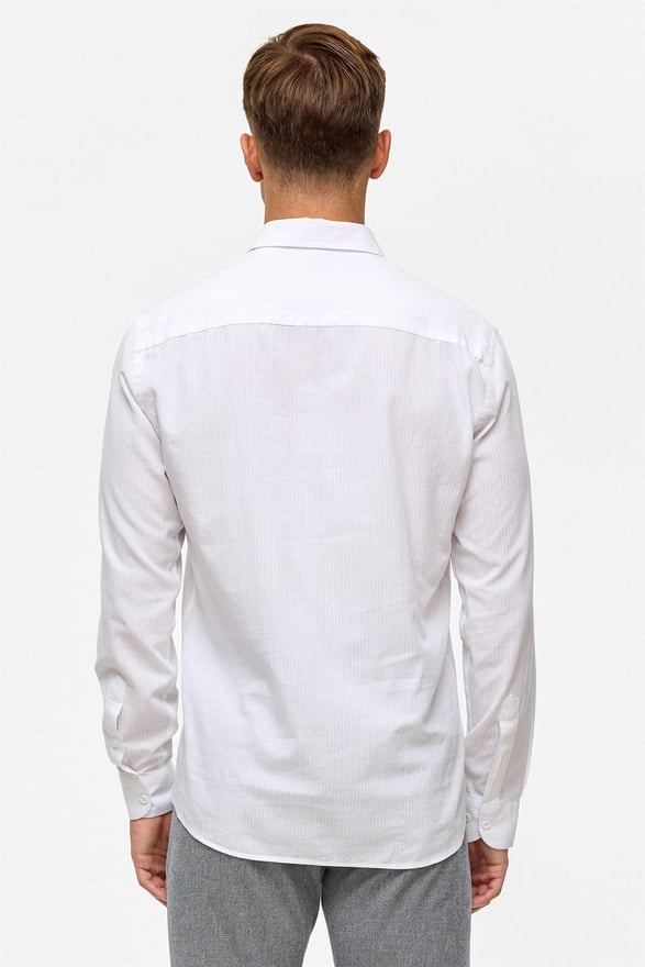 Beyaz Slim Düz Klasik Yaka Gömlek
