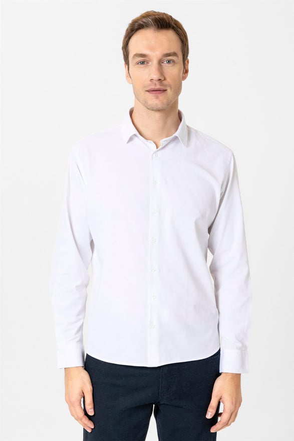 Beyaz Slim Düz Klasik Yaka Gömlek