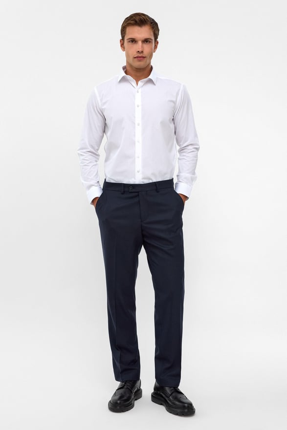 Beyaz Slim Fit Düz Klasik Yaka Gömlek