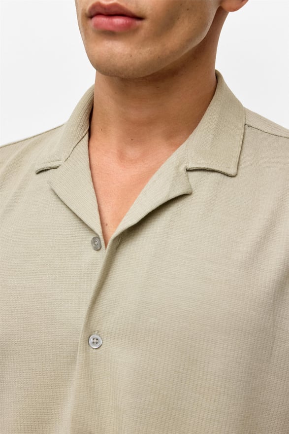 Koyu Haki Slim Fitilli Apaş Yaka Gömlek