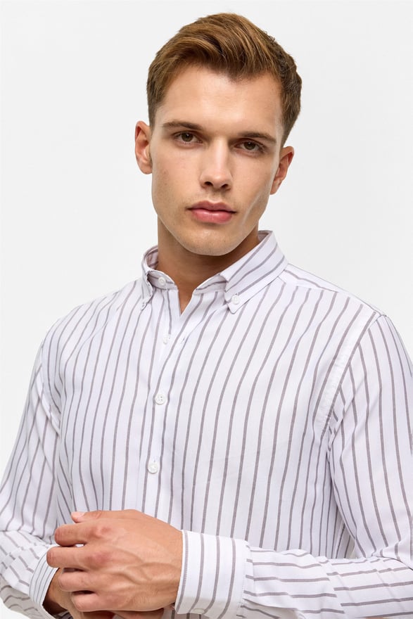 Koyu Kahve Slim Çizgili Düğmeli Yaka Gömlek