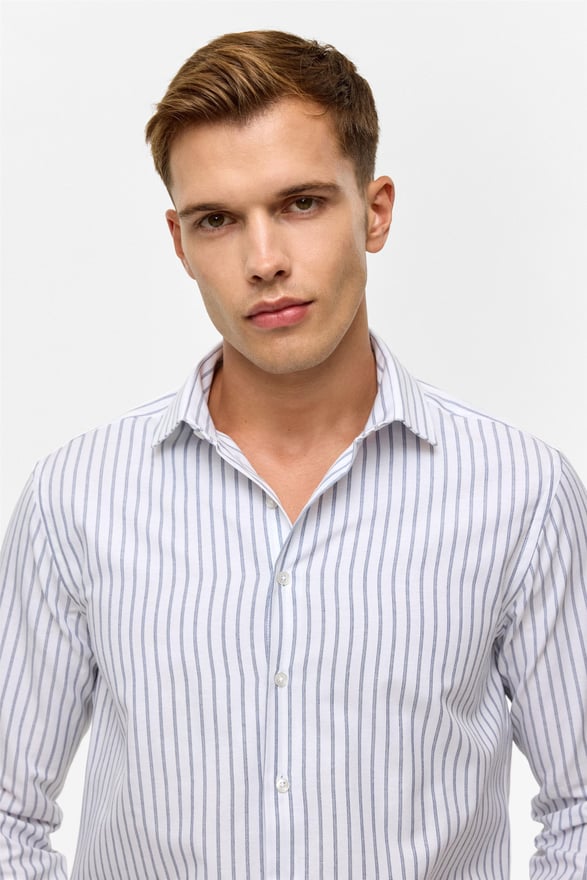 Lacivert Slim Çizgili Klasik Yaka Gömlek