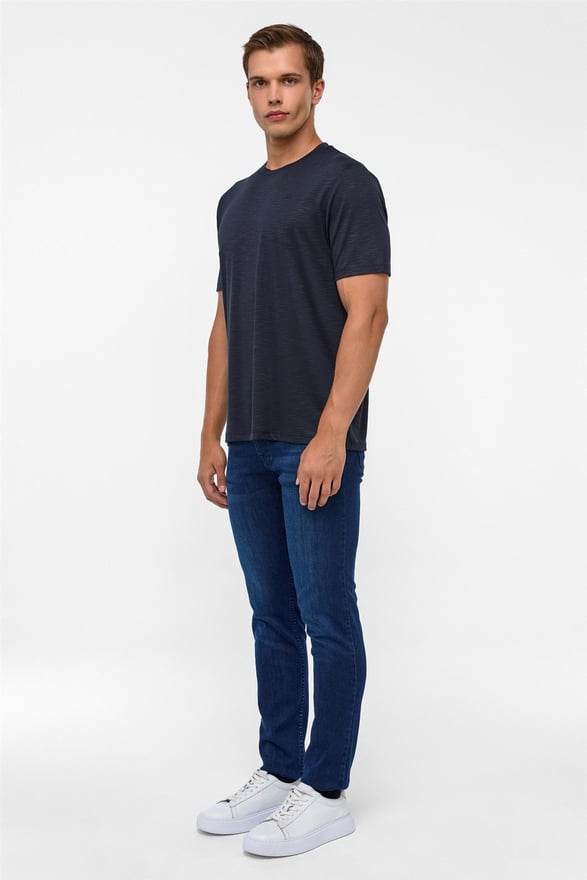 Siyah Regular Armürlü Bisiklet Yaka Tişört