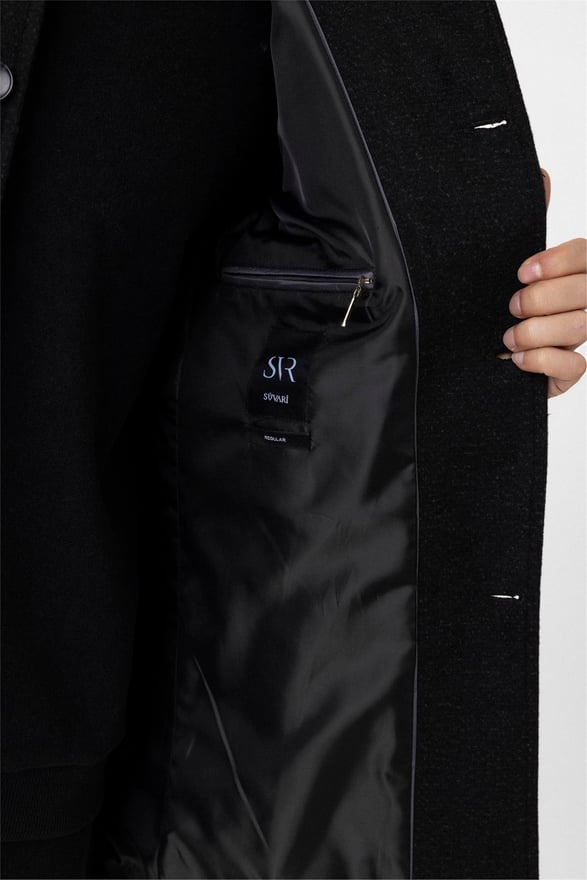 Siyah Regular Desenli Hakim Yaka Kaban