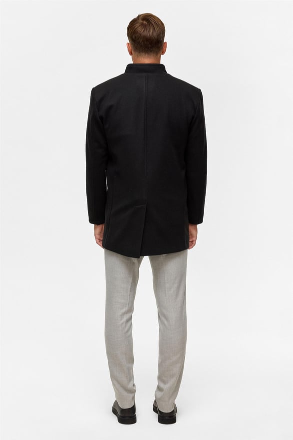 Siyah Regular Düz Hakim Yaka Kaban