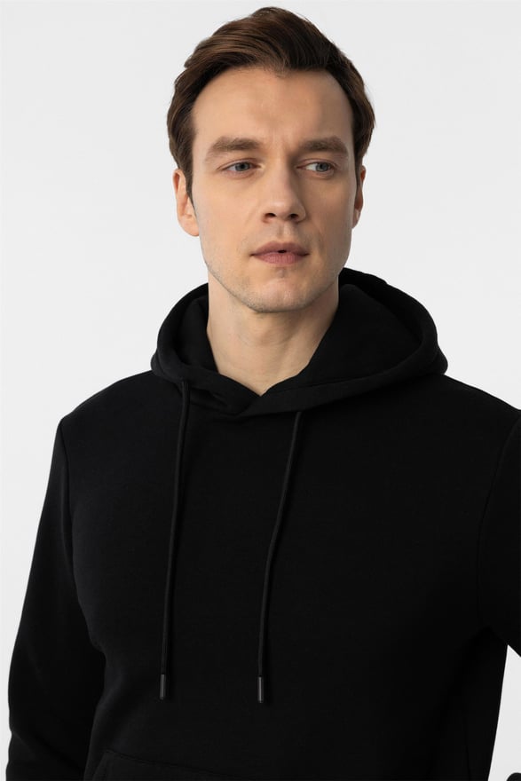 Siyah Regular Düz Kapişonlu Yaka Triko