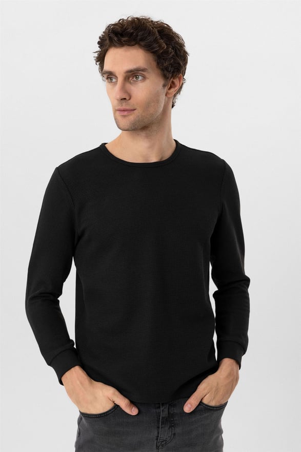 Siyah Slim Armürlü O Yaka Triko