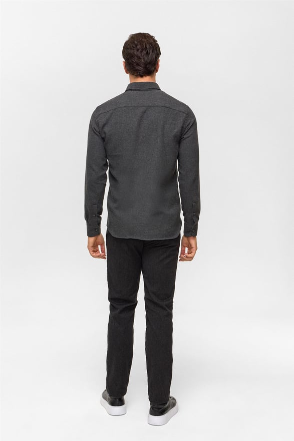 Siyah Slim Düz Düğmeli Yaka Gömlek