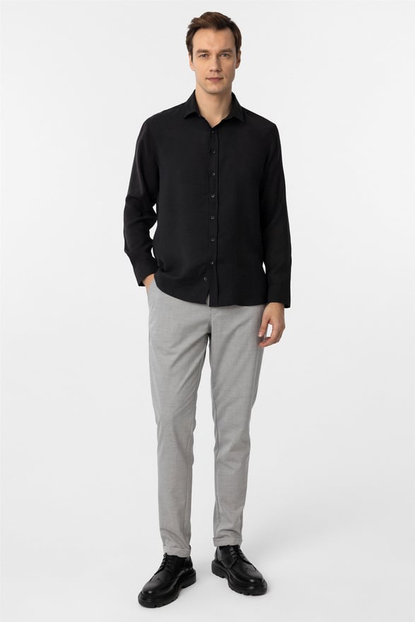 Siyah Slim Düz Klasik Yaka Gömlek