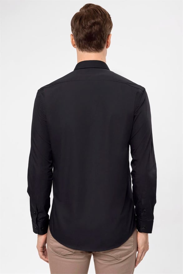 Siyah Slim Düz Klasik Yaka Gömlek