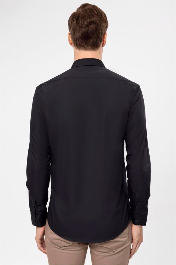 Siyah Slim Düz Klasik Yaka Gömlek