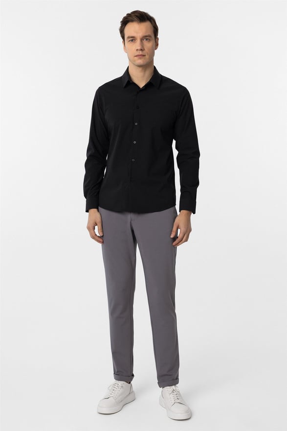 Siyah Slim Düz Klasik Yaka Gömlek