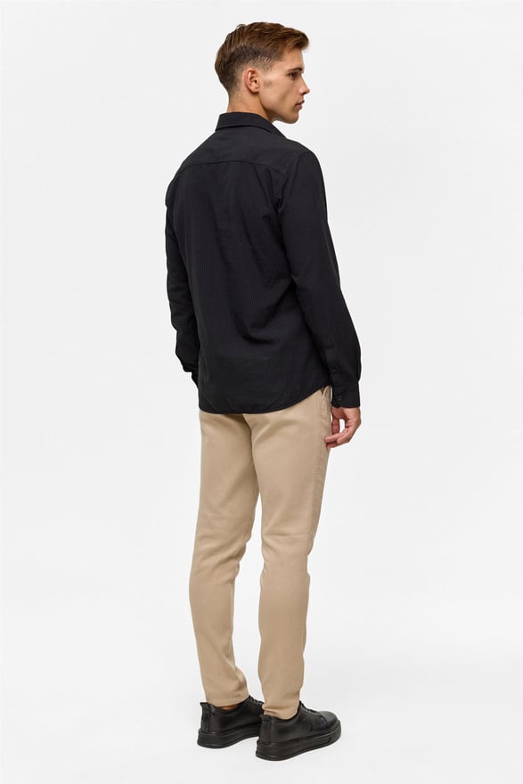 Siyah Slim Düz Klasik Yaka Gömlek