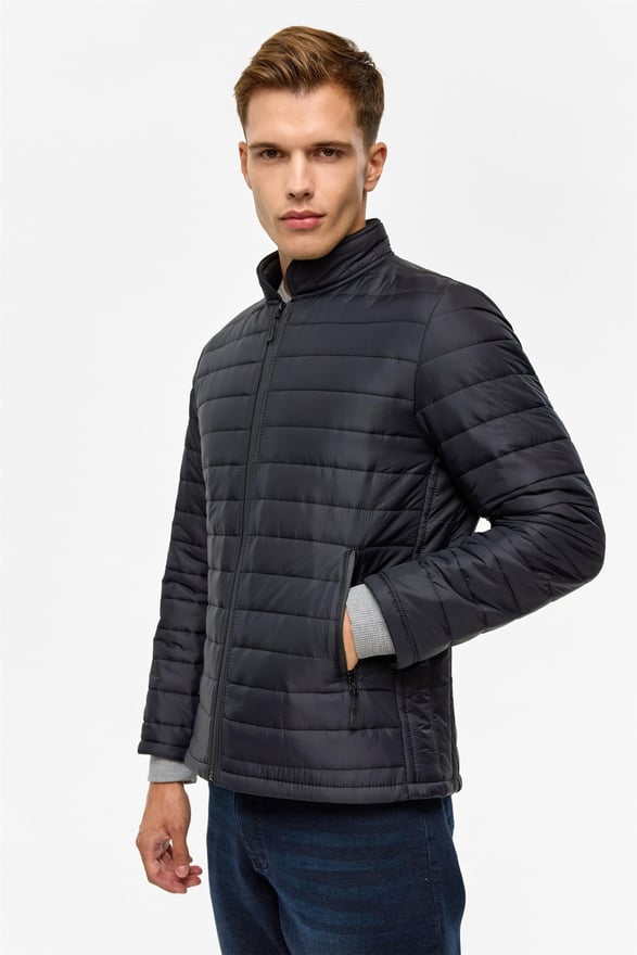 Siyah Slim Kapitone Mont