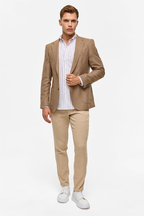 Sütlü Kahve Slim Sivri Yaka 6 Drop Ceket