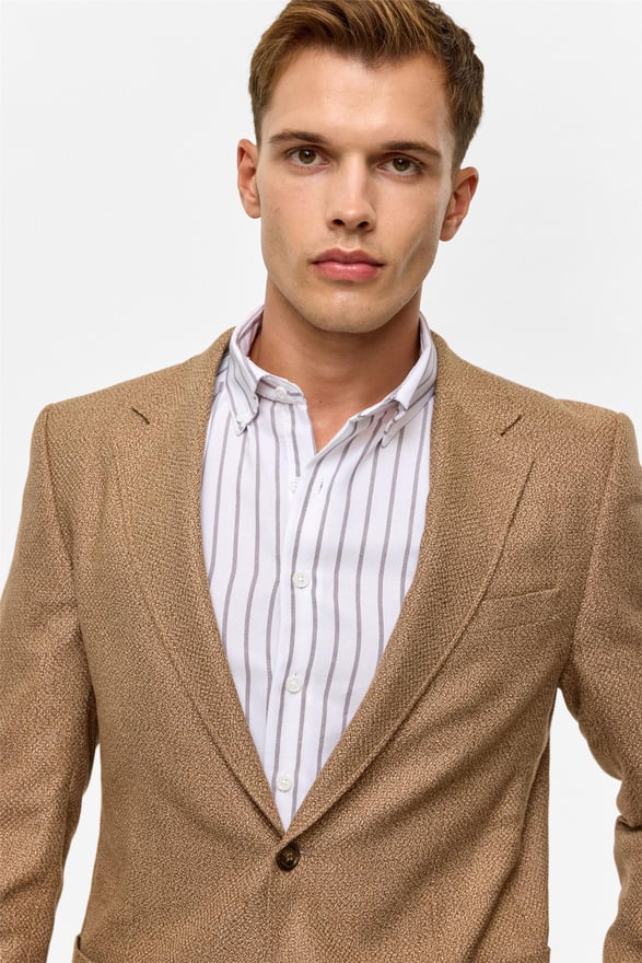 Sütlü Kahve Slim Sivri Yaka 6 Drop Ceket