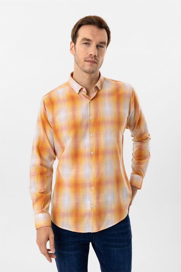 Turuncu Slim Desenli Düğmeli Yaka Gömlek