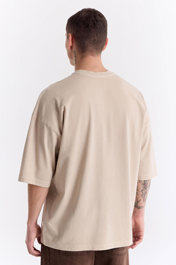 LONG LOGO SUPER OVERSIZE T-SHIRT in beige grey