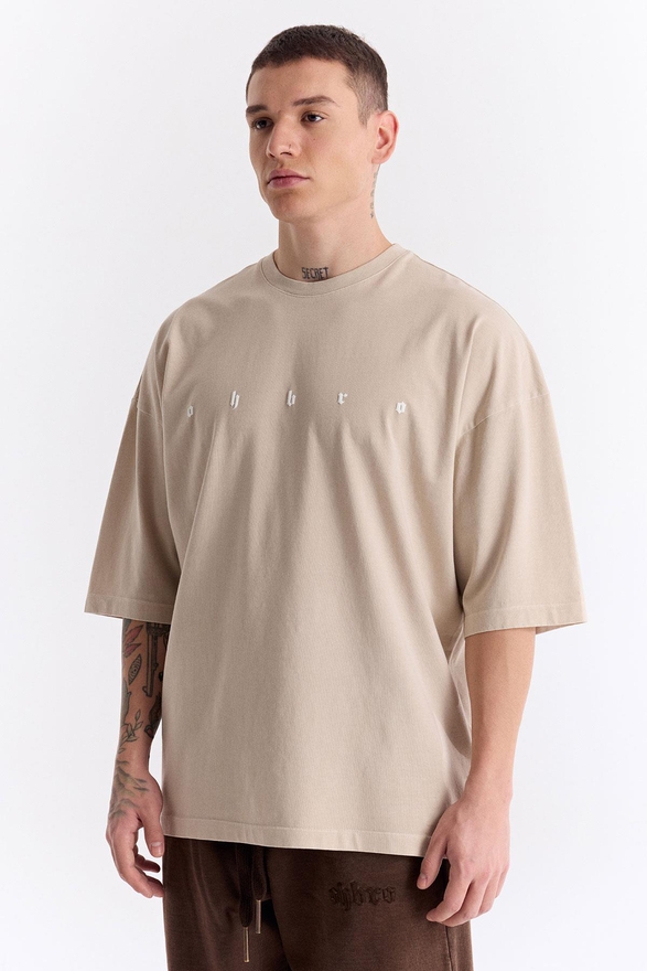 LONG LOGO SUPER OVERSIZE T-SHIRT in beige grey