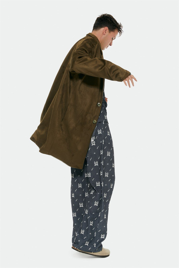 MONOGRAM BASKILI ANTRASİT BAGGY SOKAK PİJAMASI