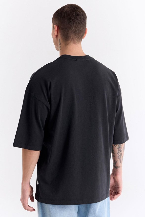 Siyah Klasik Logo Super Oversize Tişört
