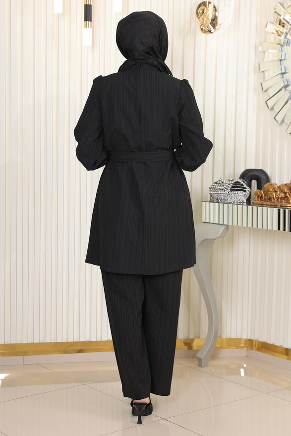 Taş Detaylı Kemerli Takım Siyah MSW19104-1