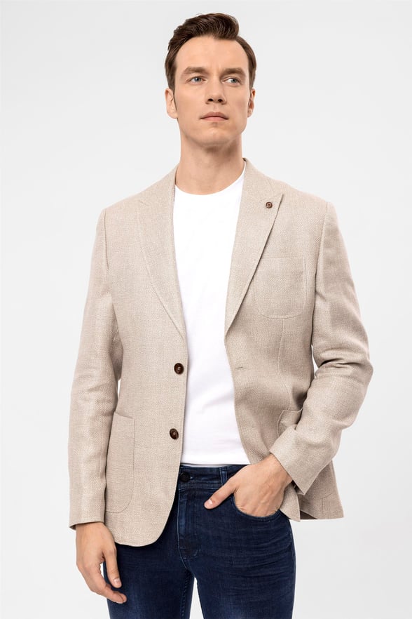 Bej Slim Armürlü Sivri Yaka 6 Drop                                                       Ceket
