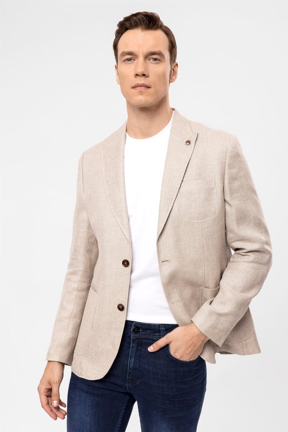 Bej Slim Armürlü Sivri Yaka 6 Drop                                                       Ceket
