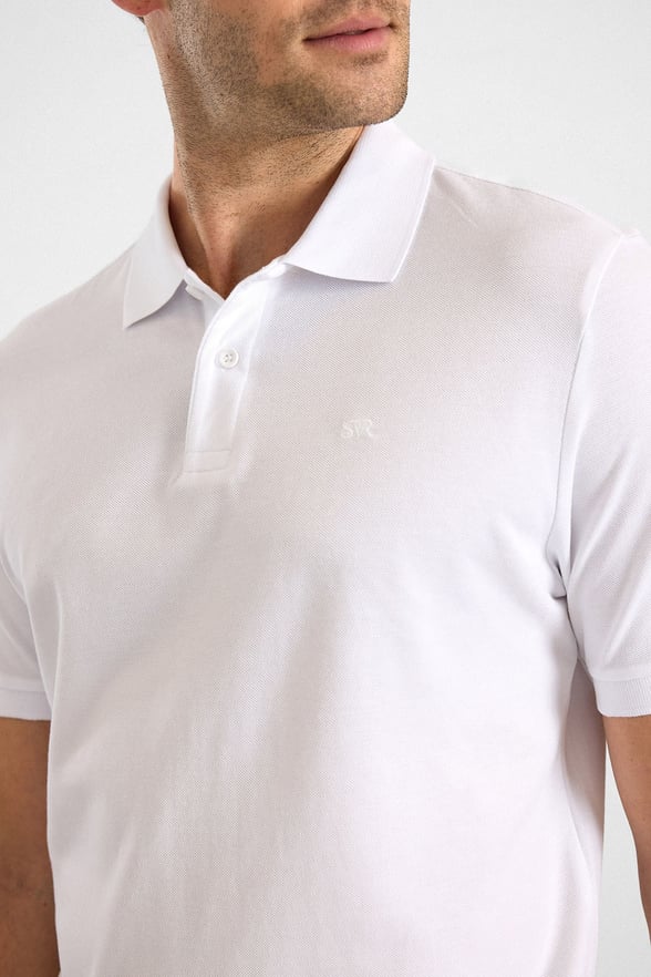 Beyaz Regular Düz Baskısız Pike Düğmeli Polo Yaka Standart Tişört