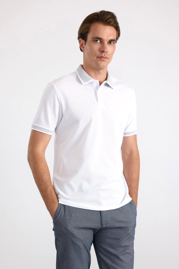 Beyaz Regular Düz Baskısız Pike Polo Yaka Standart Tişört