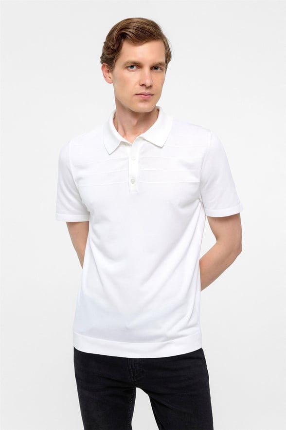 Beyaz Regular Düz Polo Yaka Triko Tşört 
