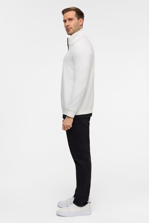 Beyaz Regular Düz Yarım Balıkçı Yaka Sweatshirt
