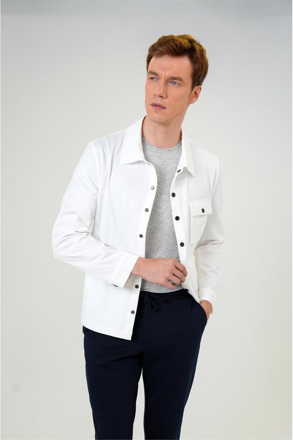 Beyaz Slim Armürlü Mont
