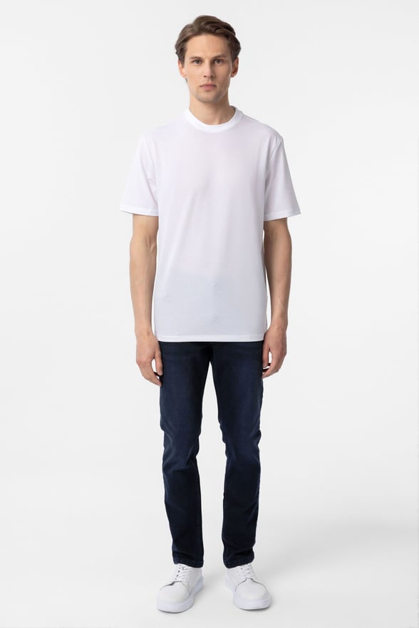 Beyaz Slim Fit Armürlü Bisiklet Yaka Tişört