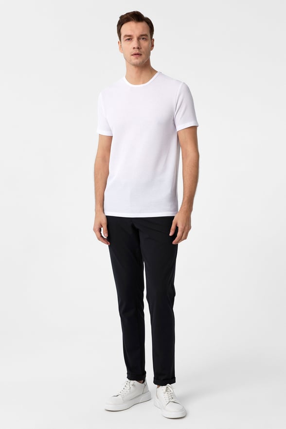 Beyaz Slim Fit Armürlü Bisiklet Yaka Tişört