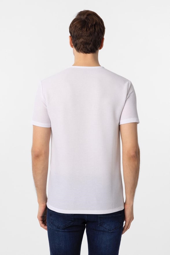 Beyaz Slim Fit Armürlü Bisiklet Yaka Tişört