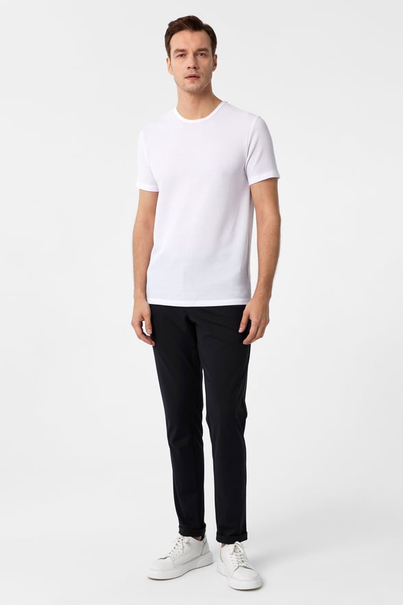 Beyaz Slim Fit Armürlü Bisiklet Yaka Tişört