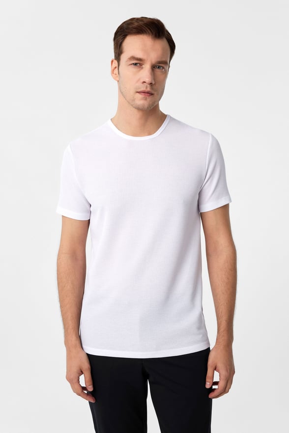 Beyaz Slim Fit Armürlü Bisiklet Yaka Tişört