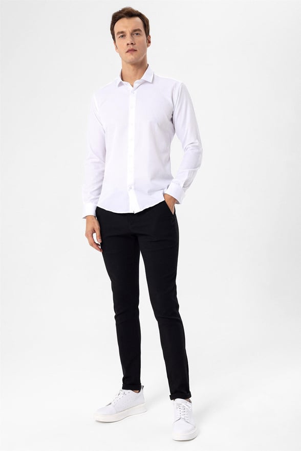 Beyaz Slim Fit Armürlü Klasik Yaka Gömlek