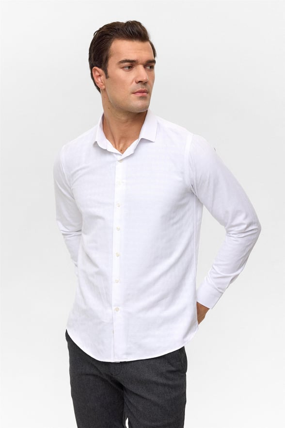 Beyaz Slim Fit Armürlü Klasik Yaka Gömlek